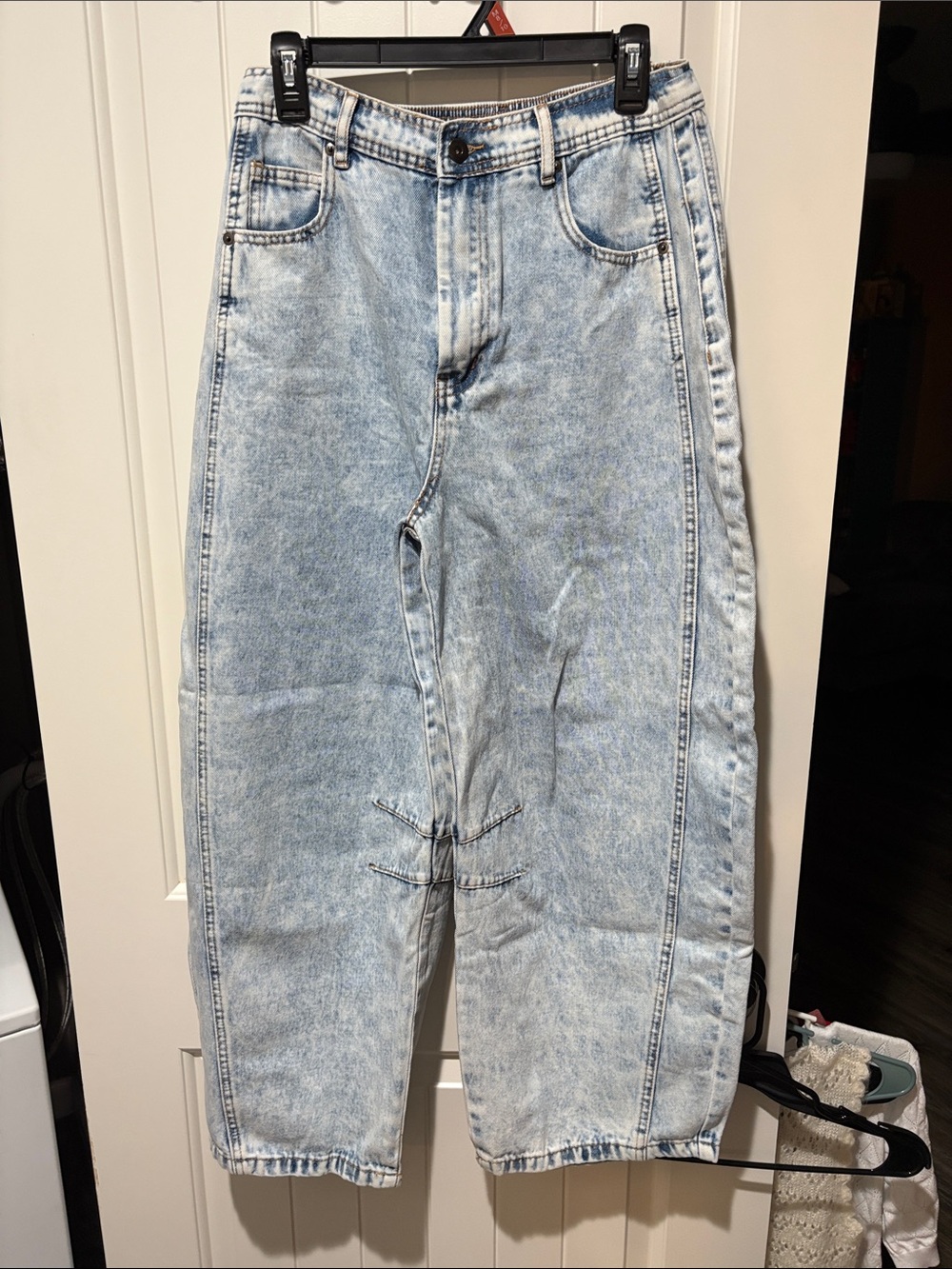 Very J Acid-Wash Light Blue Barrel Boyfriend Jeans